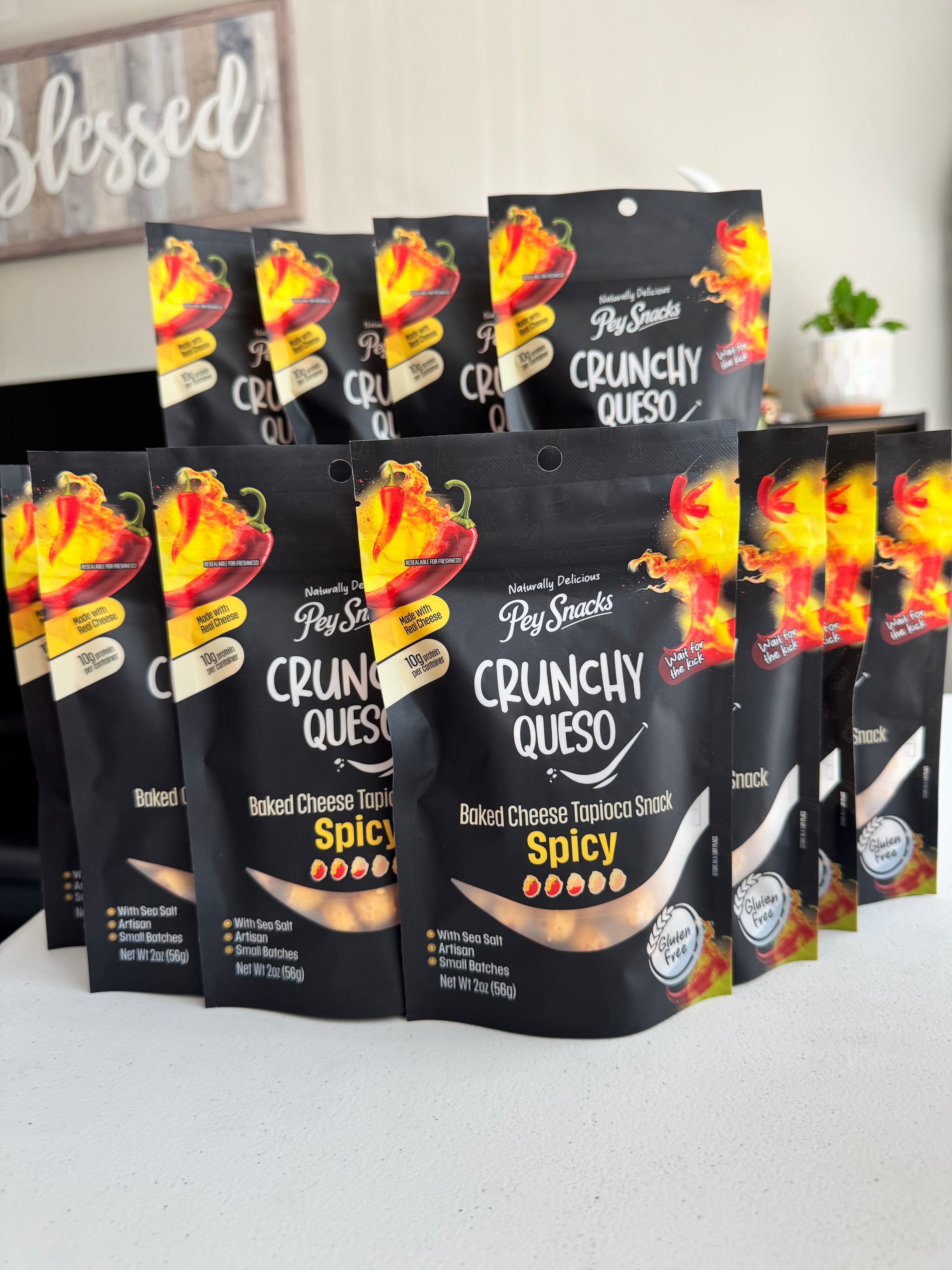 Crunchy Queso Spicy 2oz